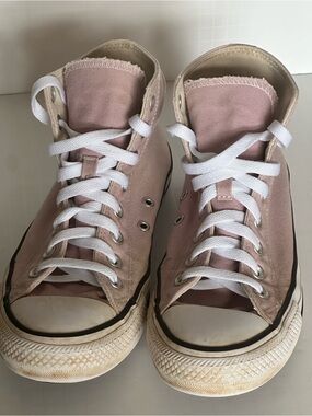Converse Chuck Taylor High Top Sneakers Women’s 9 Men’s 7 Dusty Pink